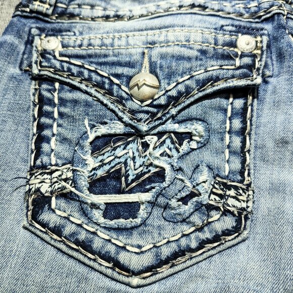 Miss Me Jeans women's Size 27 Medium Wash Boyfriend Capri Thick Stitch Flap - Picture 16 of 16